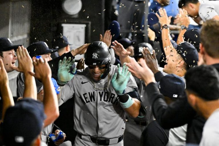 Aaron Judge becomes fastest player to 300 home runs in MLB history