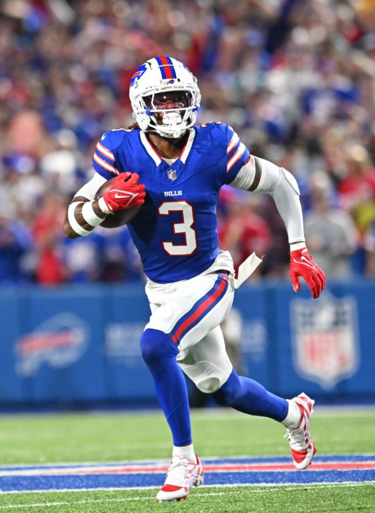 WATCH: Damar Hamlin gets first career interception