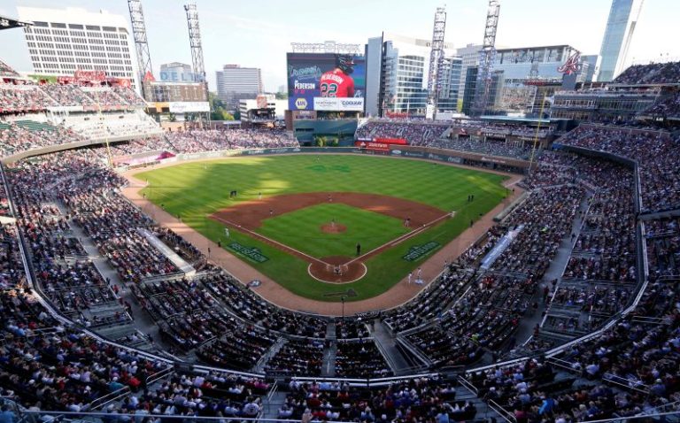 MLB blows up NL playoff race by postponing series due to hurricane