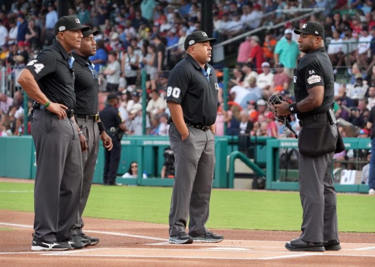 MLB wild card umpires: See the umps for every wild card series