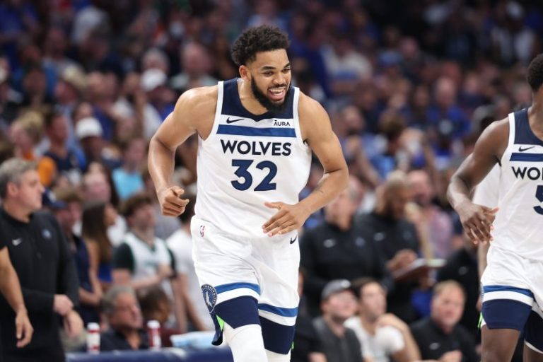 Karl-Anthony Towns trade now official: All-Star says goodbye to Minnesota