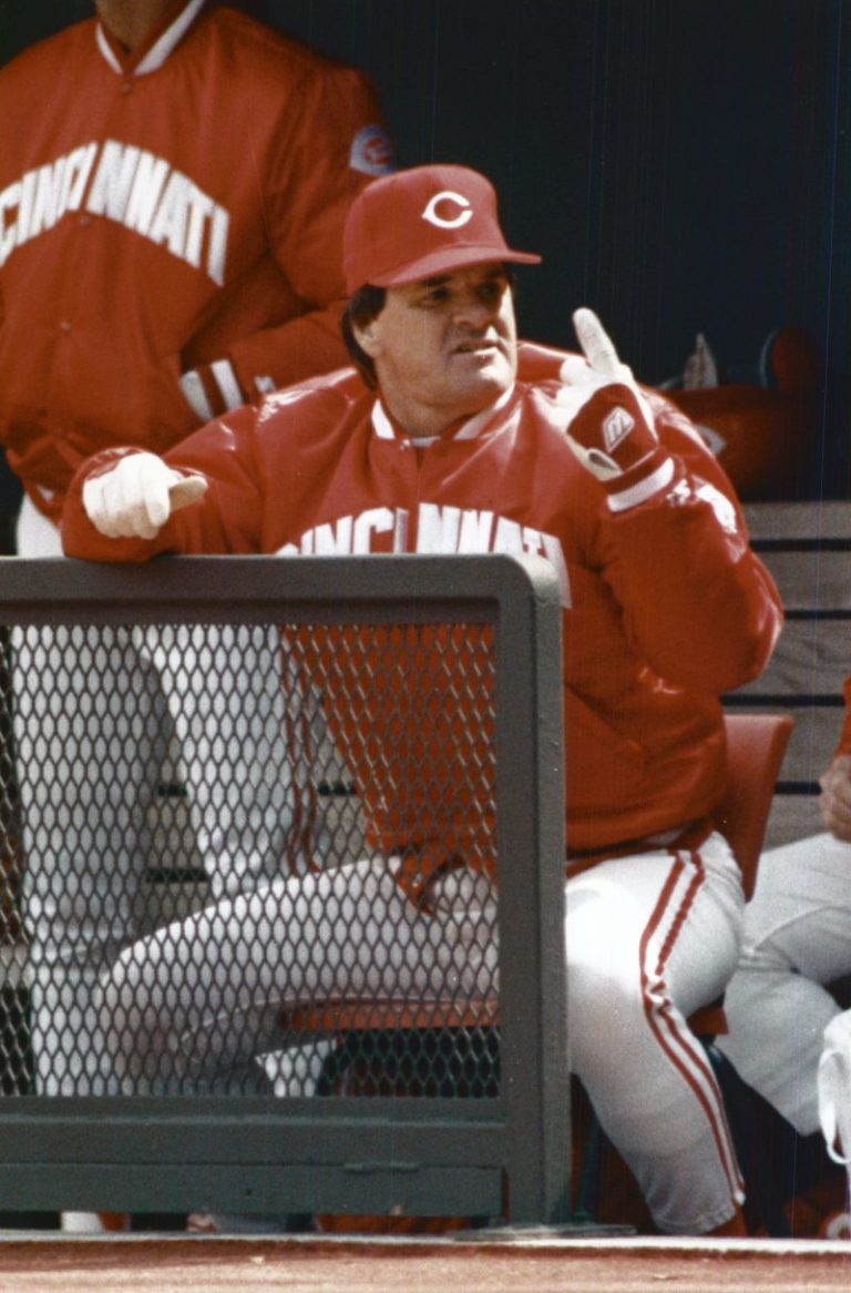 Opinion: As MLB embraces gambling, should it reinstate Rose? Not so fast.