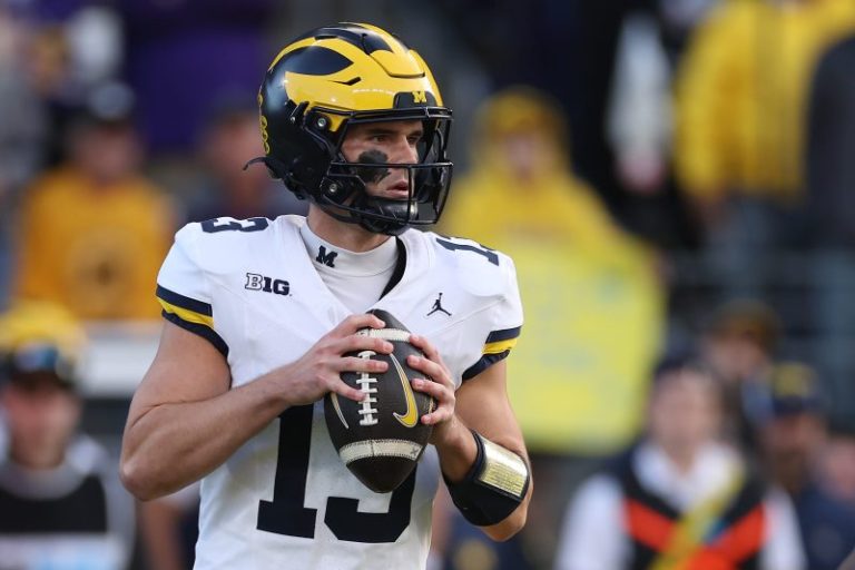 Michigan quarterback announces retirement after fifth concussion