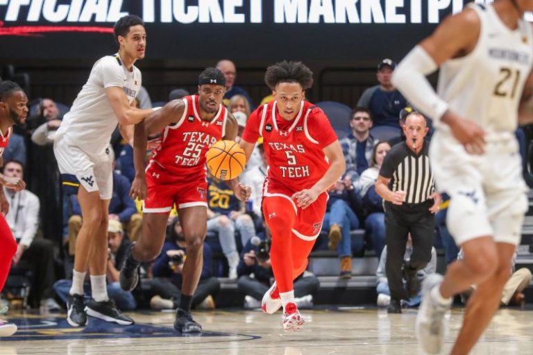 Five teams who were snubbed in preseason men’s basketball poll