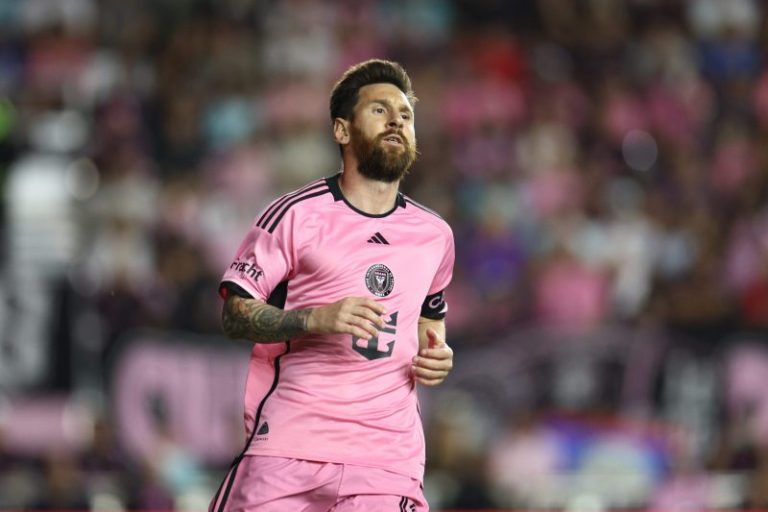 Argentina vs. Paraguay live updates: Watch Messi in World Cup qualifier