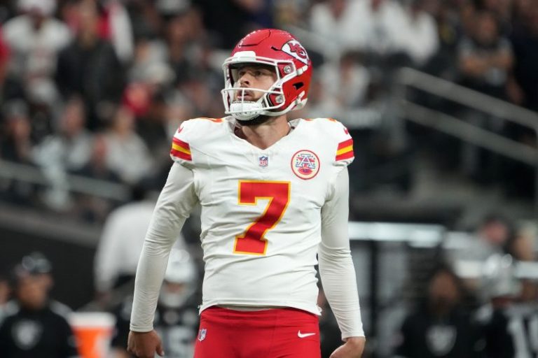 Chiefs kicker out for key matchup against Bills