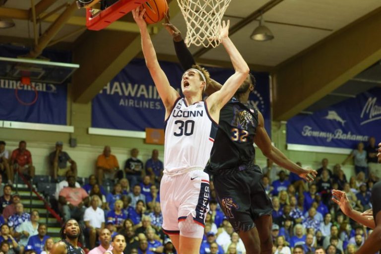 Memphis stuns No. 2 Connecticut in overtime at Maui Invitational
