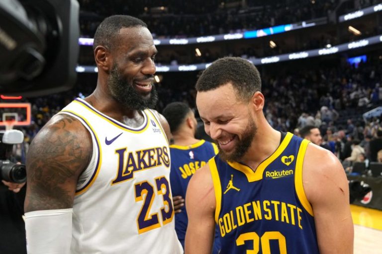 LeBron, Steph face off on Christmas Day NBA game: Live updates