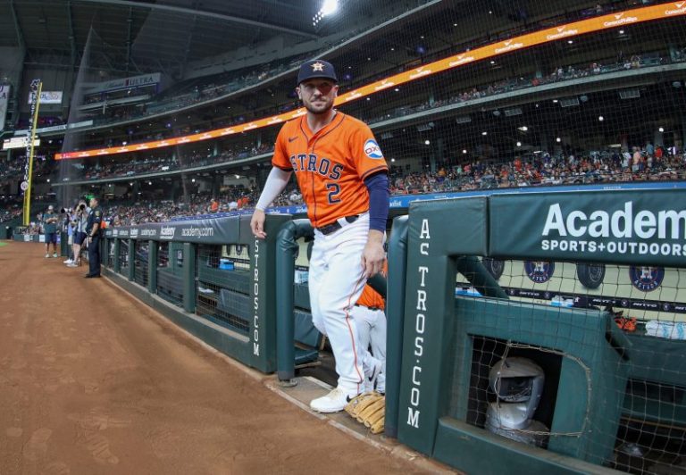 Where will ex-Astros star sign in free agency?
