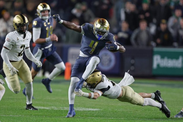 Podcast: Ohio State-Notre Dame title game breakdown. Who wins?