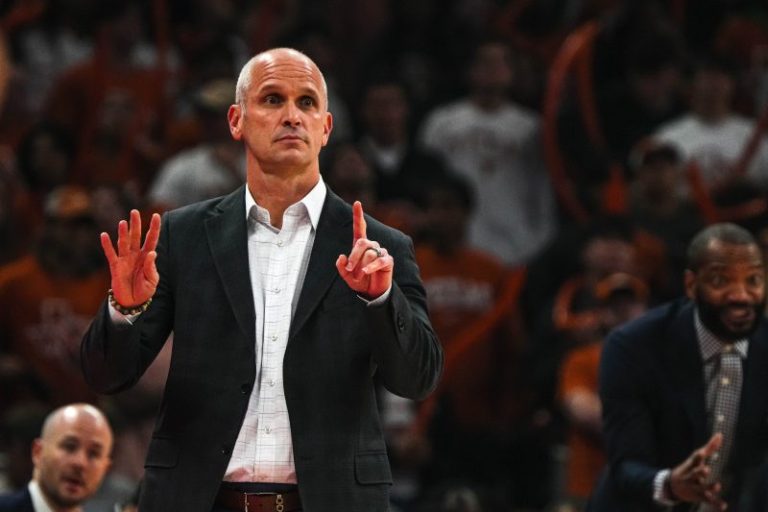 UConn falls to Creighton, ending 28-game home win streak