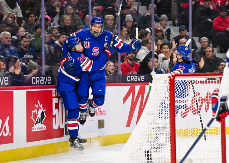 World juniors highlights: USA tops Czechia, to face Finland for gold