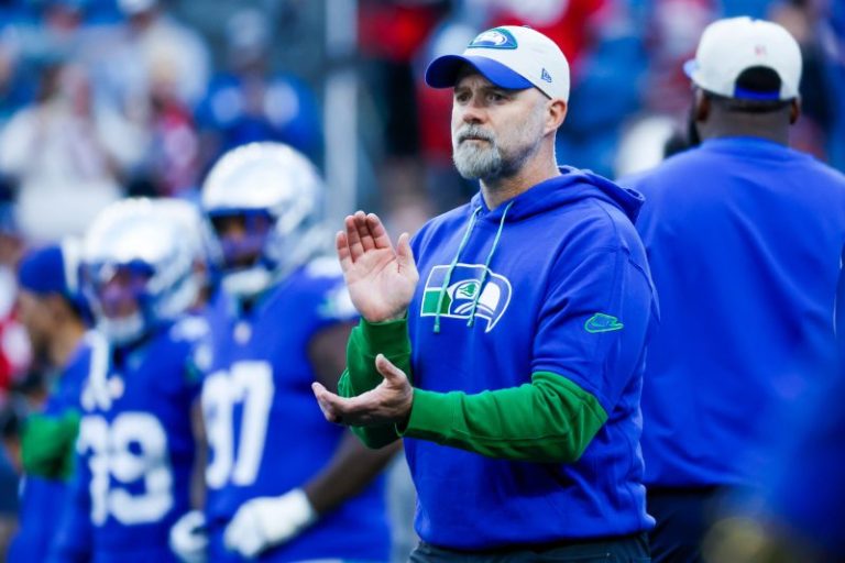 Seahawks fire offensive coordinator after only one season