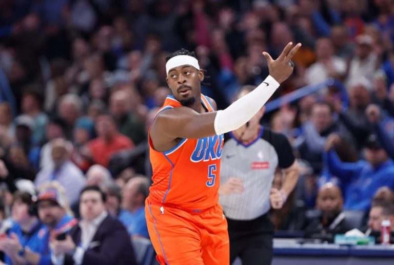 Rematch of NBA’s top teams falls flat as Thunder roll: Takeaways