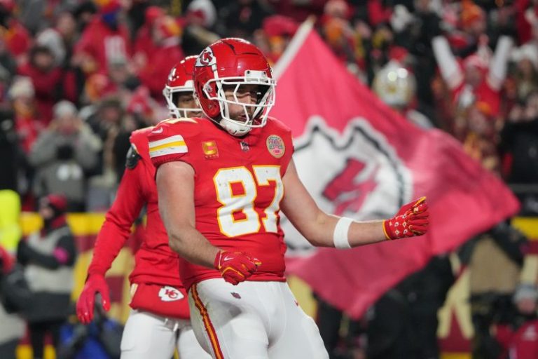 Chiefs book ticket to seventh straight AFC championship game