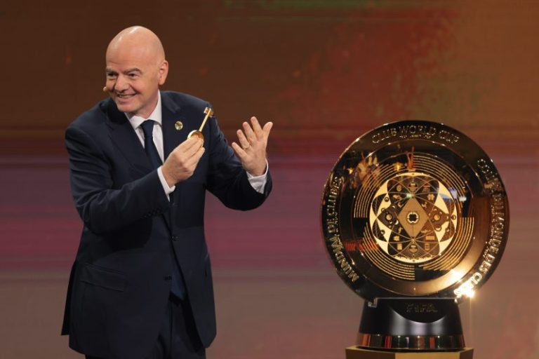 FIFA president planning to attend Trump inauguration