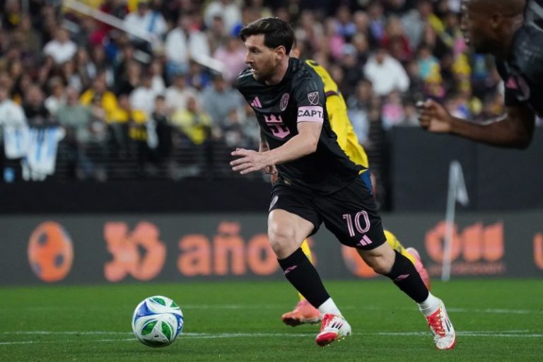 Messi held scoreless, but Inter Miami wins preseason match in Peru