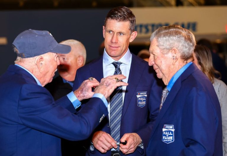 Drivers Carl Edwards, Ricky Rudd inducted into NASCAR Hall of Fame