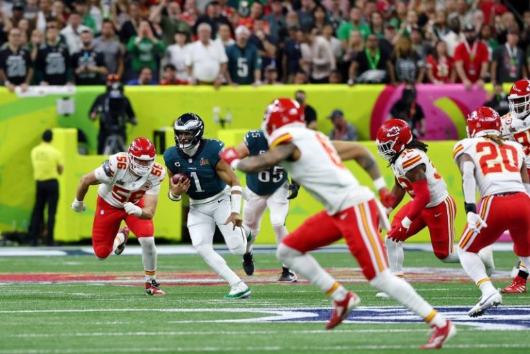 Jalen Hurts, change your phone photo after Super Bowl triumph