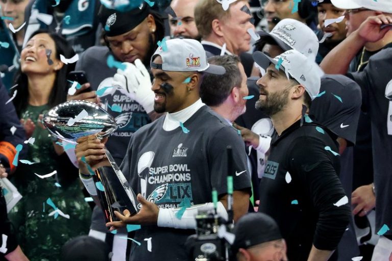 Super Bowl 59 winners, losers: Eagles come together, Chiefs fall apart