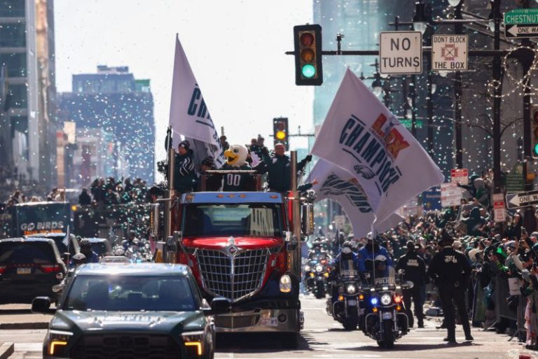 Eagles Super Bowl parade highlights: See how Philly celebrated