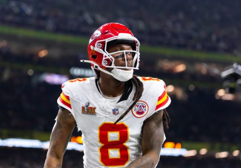 DeAndre Hopkins agrees to deal with Ravens