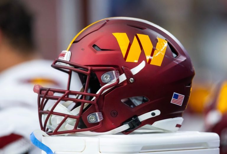 Commanders open season by ignoring Trump’s threats about team