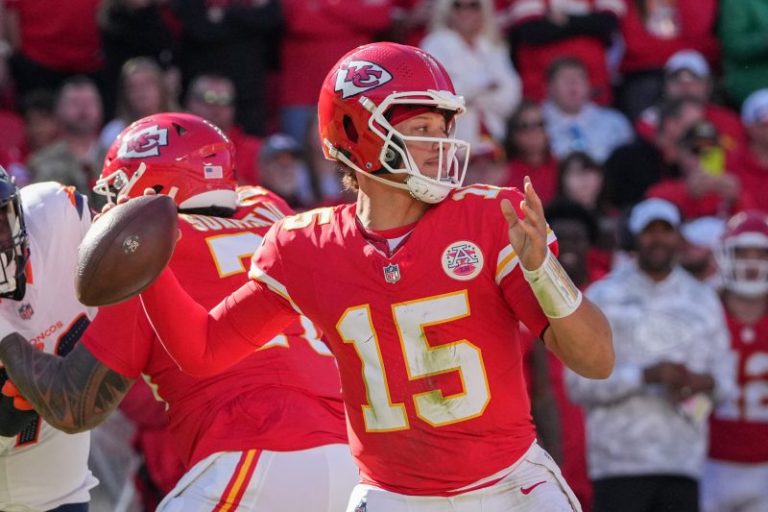 NFL team-by-team passing yardage leaders