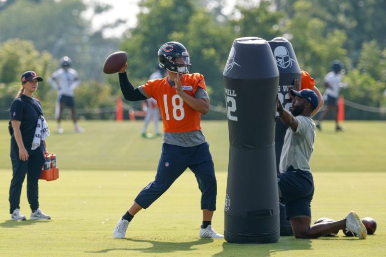 Rough start for Bears’ offense at training camp. Be patient