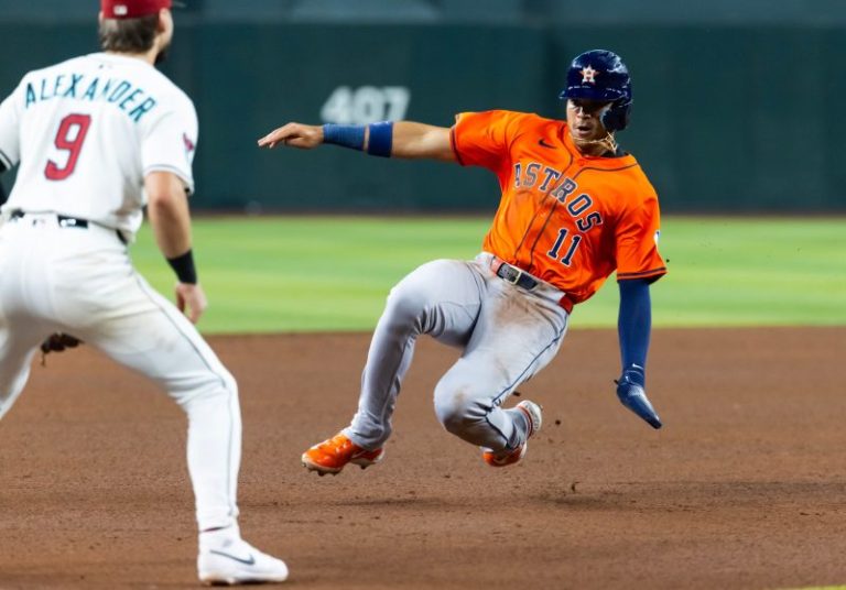 Perfect trade? Astros landed future star while Cubs enjoy theirs