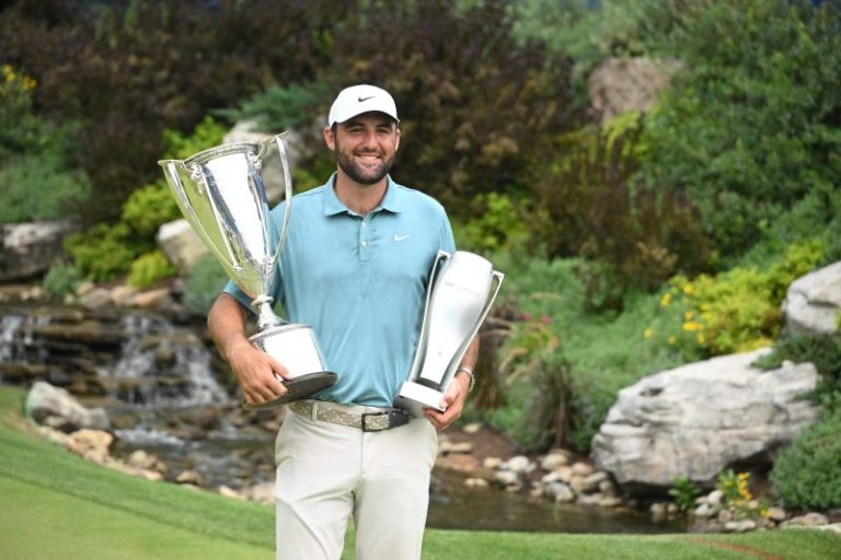 Tour Championship leaderboard, scores as Henley, Scheffler lead