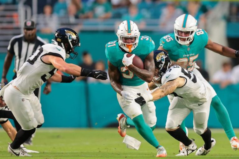 4 fantasy football deep sleepers to put your team over the top