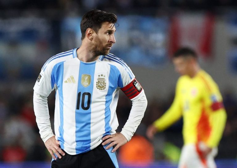 Messi scores two goals during final match in Argentina: Live updates