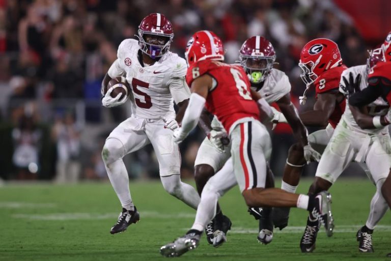 Bowl projections: Alabama, Mississippi lead shakeup of playoff field