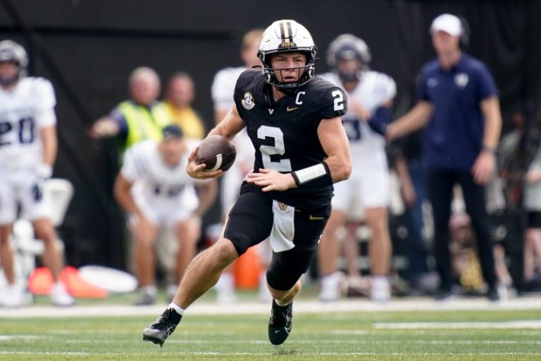 With football as focus, Vanderbilt primed to again take down Alabama