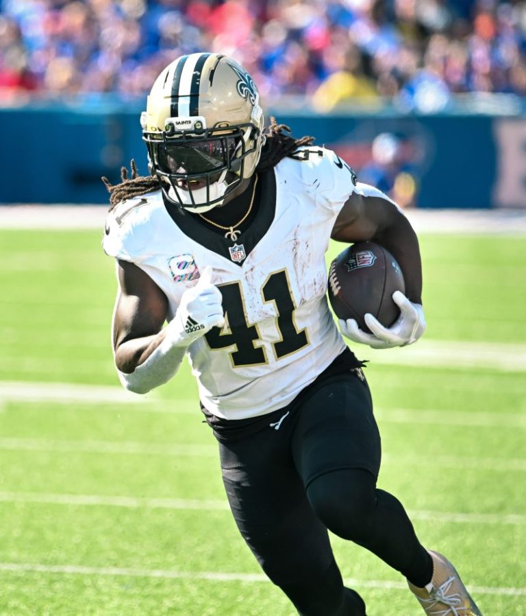 Chiefs trade targets could include Alvin Kamara, Breece Hall, more