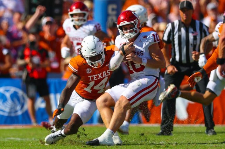 Texas defense too much for No. 6 Oklahoma in Red River Rivalry
