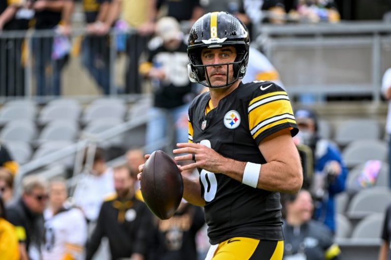 Aaron Rodgers on Joe Flacco matchup: ‘Great for all the old guys’