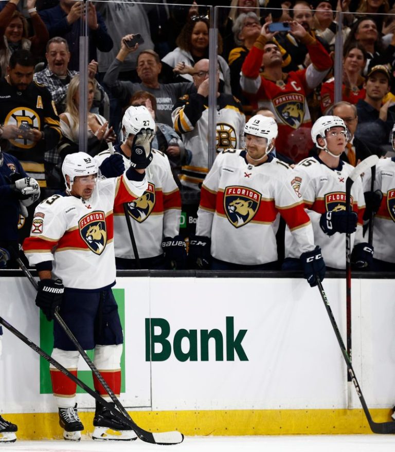 Longtime NHL pest brought to tears by tribute video from old team