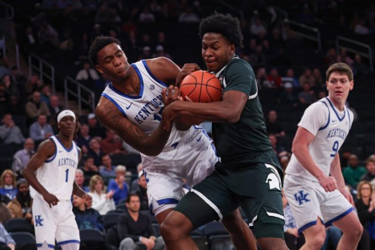 Kentucky vs Michigan State basketball score: Spartans rout Wildcats