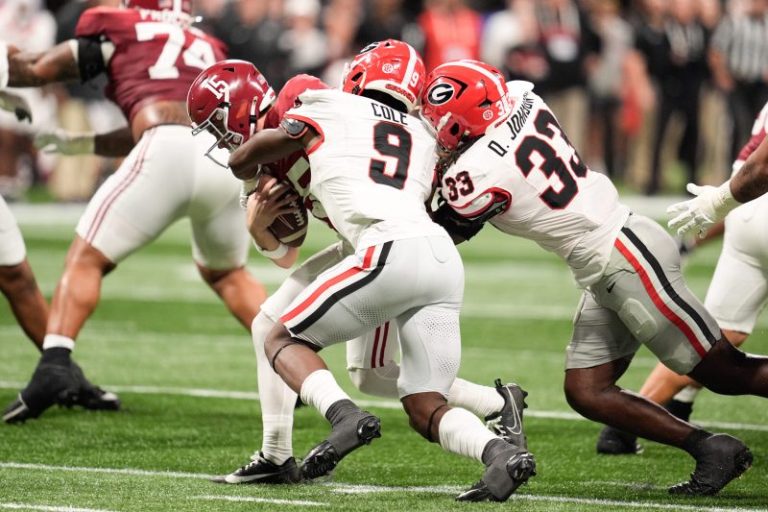 Bama fails CFP test, puts pressure on committee after blowout loss