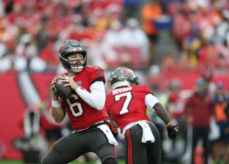 Buccaneers vs. Falcons live: Follow ‘TNF’ action here