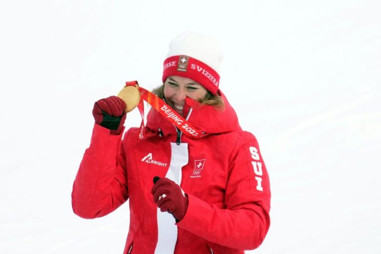 Alpine Olympic ski champion airlifted after downhill crash