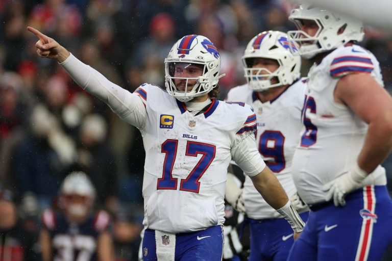 Bills keep AFC East, Josh Allen MVP hopes alive with win over Patriots
