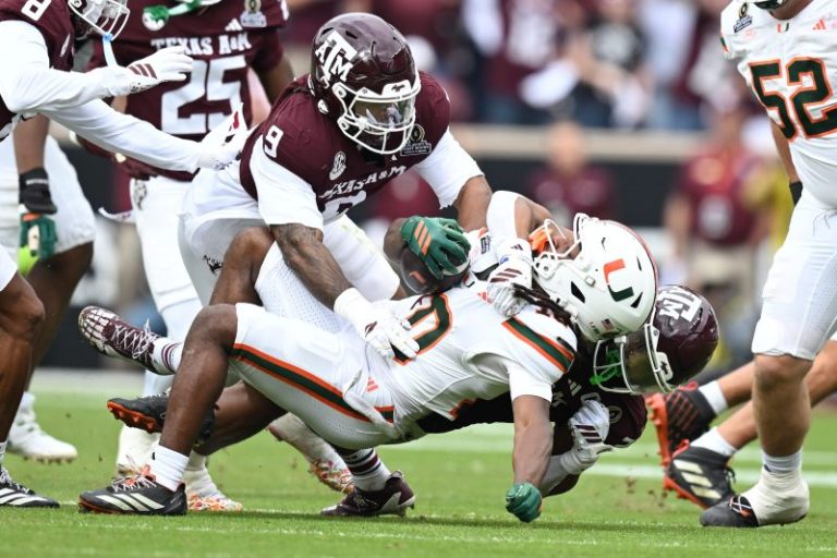 Texas A&M vs Miami score, reaction, highlights from Hurricanes’ CFP win