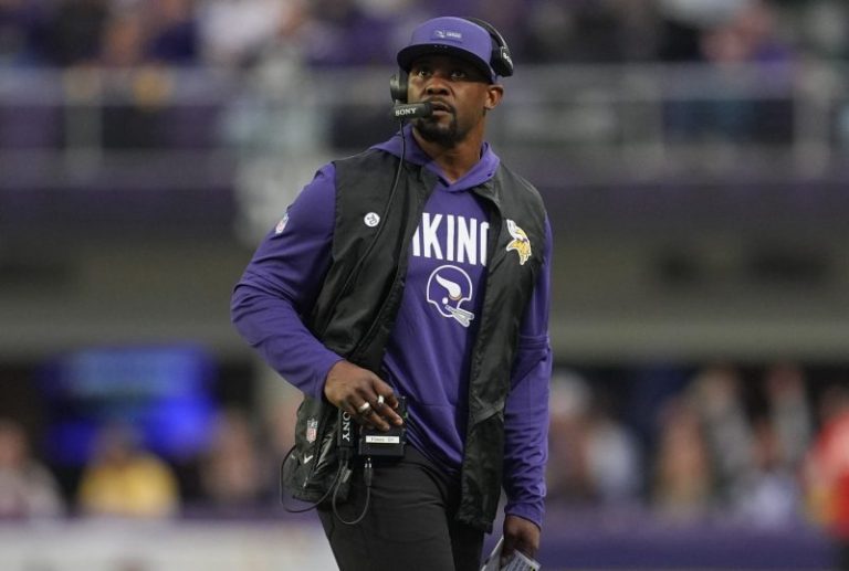 Vikings ink DC Brian Flores to contract extension: What it means