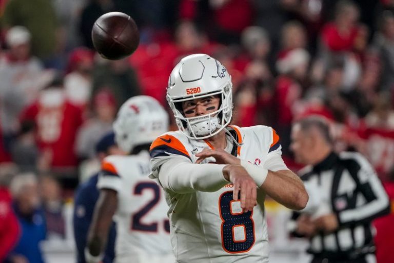 Jarrett Stidham still a unknown, even to Pats team that drafted him