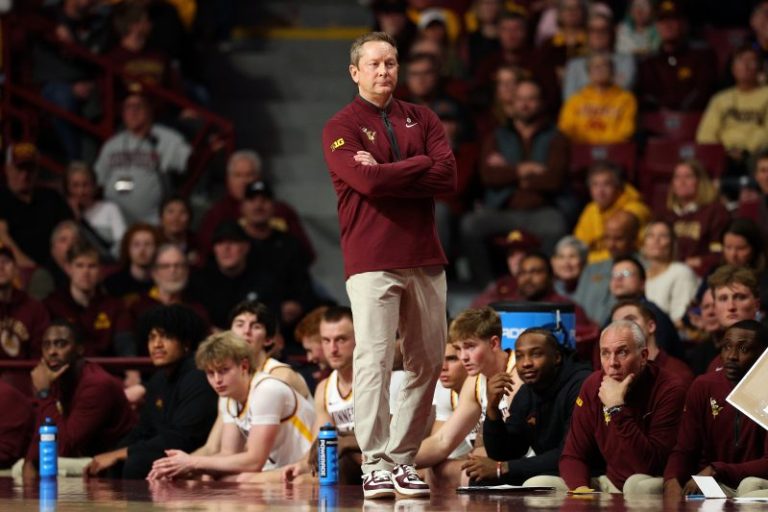 Minnesota basketball coach speaks after Minneapolis shooting