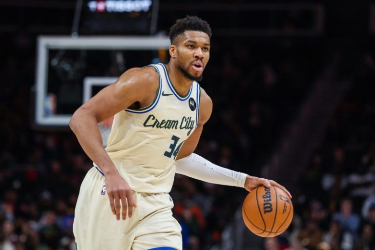 Giannis Antetokounmpo injury update: Bucks star nears return game