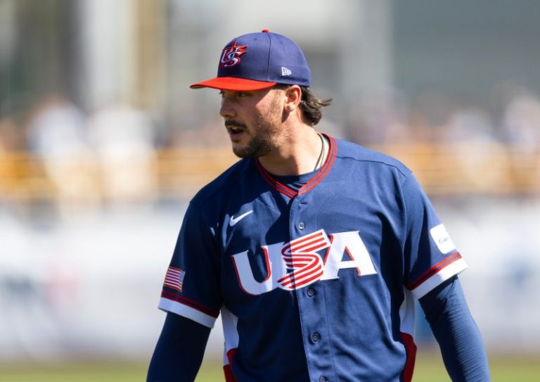Wearing USA jerseys in WBC exhibition means everything to MLB superstars